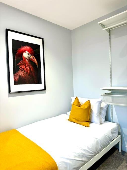Bournemouth Getaway: 3Br Apartment Near Beach מראה חיצוני תמונה