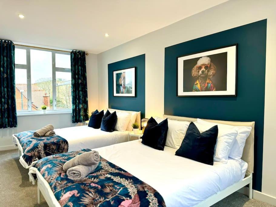 Bournemouth Getaway: 3Br Apartment Near Beach מראה חיצוני תמונה